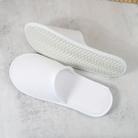 Vente en gros Logo personnalisé unisexe pas cher prix de haute qualité non-tissé Chaussons doux