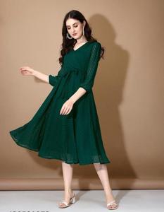 Tissu Georgette Western Leriya à motif auto-conçu, coloré, en lawn, manches trois-quarts disponibles en rose, rouge, blanc, noir, vert - Product Image 5