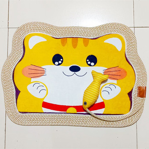 แผ่นรองข่วนแมวน่ารักแบบอินเทอร์แอคทีฟ ขนาด 40x60 ซม. ของเล่นเชือกฝ้ายรูปปลา อุปกรณ์สำหรับสัตว์เลี้ยง แผ่นข่วนแมว - Product Image 2