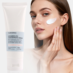 Crème réparatrice de la barrière cutanée à triple céramide en gros pour peaux sensibles, eau de racine de ginseng, nourrissante, sans parfum, formule douce - Product Image 1