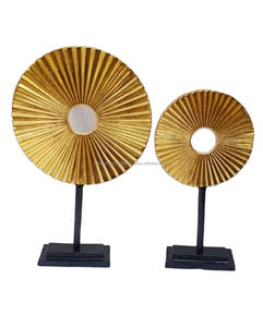 Éventails de table élégants en or au design élégant Ensemble de 2 parfaits pour la décoration et l'affichage du salon - Product Image 1