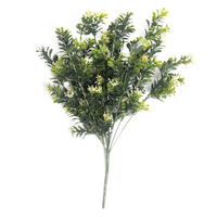 Fournisseur chinois vendant de la herbe artificielle naturelle en petits bouquets, résistante aux UV, écologique, en plastique, pour la décoration de la maison