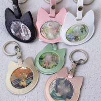 Logo personnalisé mignon chat en forme de PU accessoire en cuir Anime Badge pochette de protection étui de rangement à collectionner et porte-pendentif