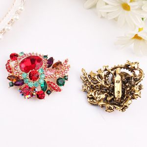 Bros Cantik Gaya Eropa Amerika untuk Grosir, Hiasan Bunga dan Daun Bertabur Rhinestone, Cocok untuk Pernikahan - Product Image 3