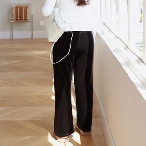 กางเกงขากว้างมีเชือกรูดของผู้หญิง runqi กางเกงตรงหนาหนาไซส์ใหญ่พิเศษสีดำสำหรับฤดูใบไม้ร่วงฤดูหนาว N8491 - Product Image 5