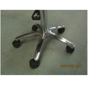 Taburetes de Masaje de Lujo con Respaldo Ajustable, Taburetes Giratorios para Cama, Todas las Características Disponibles, Fabricados por una Empresa Profesional - Product Image 1