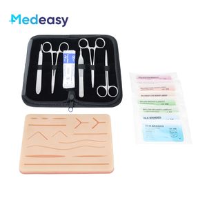 ชุดฝึกเย็บสำหรับนักเรียนแพทย์ครบชุดประกอบด้วยแผ่นเย็บที่ทนทานพร้อมแผลที่ถูกตัดไว้ล่วงหน้าชุดเครื่องมือด้ายเย็บ - Product Image 4