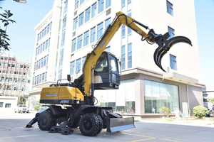 รถตักล้อยางแบบมีกรงเล็บสำหรับยกไม้ น้ำตาล และอื่นๆ ขนาด <span class=keywords><strong>8</strong></span> ตัน พร้อมห้องโดยสารยกได้ - Product Image 2