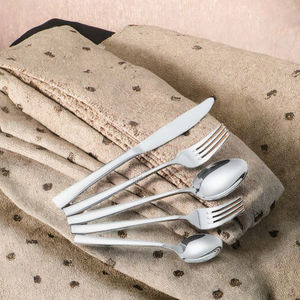 Juego de Cubiertos de Acero Inoxidable de Lujo de 4 Piezas, Cubertería Elegante Plateada, Cuchillo, Tenedor, Cuchara, Vajilla Clásica con Pulido Espejo para Fiestas - Product Image 3