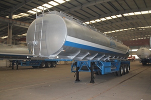 Nuevo precio barato al por mayor HOWO 6x4 camión cisterna de aceite 20000L de capacidad camión cisterna de transporte de aceite de <span class=keywords><strong>palma</strong></span> camión cisterna - Product Image 3