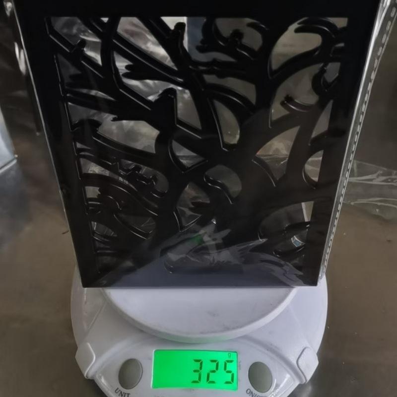 Une paire de pièces blanches (deux pièces)