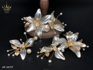 AP-2675T AFLODY Hot Sale Factory Wholesale Custom Faux Pearl Florals Ivory <strong>Wedding</strong> <strong>Apparel</strong> Luxury Gold Bridal Hair <strong>Accessories</strong> - Product Image 4