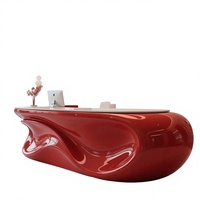 Bureau d'accueil moderne imprimé en 3D, rouge, extensible, structure complexe courbée, monobloc, pour bureaux, hôtels, centres commerciaux, en PETG