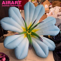 Fleur de lys gonflable multicolore de grande taille pour installation artistique suspendue, décoration d'événements