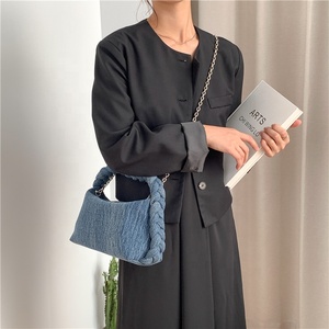 Bolsos de Hombro de Mezclilla de Nuevo Diseño, Bolso Cruzado de Lujo con Cadena de Metal, Bolso de Mano de Moda con Asa Pura para Mujer, Bolso de Mezclilla Personalizado - Product Image 2