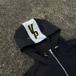 Ensemble coupe-vent personnalisé : Survêtement de jogging avec vestes zippées en nylon et pantalons amples en nylon détachables – Léger et résistant au vent - Product Image 2