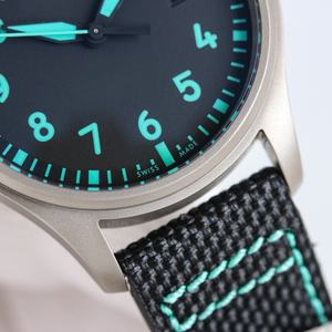 Montres de haute qualité en promotion : Montres mécaniques tendance au design mode avec calendrier et cadran vert - Product Image 5