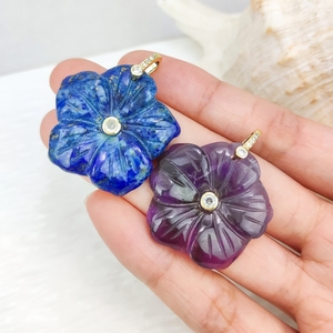 Vendita calda semplice alla moda CZ Hoop pietra preziosa <span class=keywords><strong>naturale</strong></span> intagliata fiore <span class=keywords><strong>ametista</strong></span> Fluorite ciondoli per collana da donna - Product Image 3