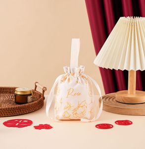 Bolsas de Tela Ecológicas para Dulces con Diseño Floral, Bolsas de Lona de Algodón con Cordón y Logotipo Personalizado - Product Image 4