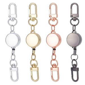 <span class=keywords><strong>Porte</strong></span>-<span class=keywords><strong>badge</strong></span> rétractable promotionnel en alliage réglable <span class=keywords><strong>avec</strong></span> mousqueton, <span class=keywords><strong>cordon</strong></span> de retrait pour carte d'identité sportive et pochette zippée pour événements - Product Image 6