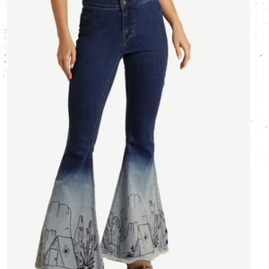 Vaqueros acampanados de cintura media de alta calidad para mujer, bordados, de mezclilla, casuales, con estampado. - Product Image 1