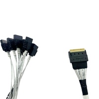 Le câble de données d'application CBL-SAST-0827 mince SAS (SFF-8654) X8 à 8x SATA prend en charge le câble