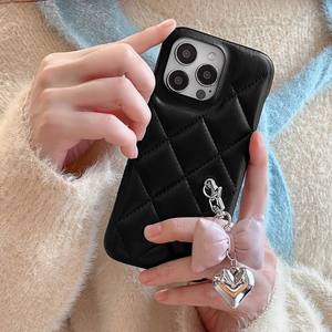 ชุดเคสโทรศัพท์ TPU 6 ชิ้น พร้อมการปกป้องเลนส์และการออกแบบแฟชั่นแนวสตรีท - Product Image 4