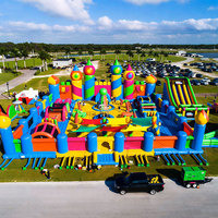Parc d'attractions gonflable intérieur pour enfants et adultes avec parcours d'obstacles et jeux sportifs à l'intérieur, de la marque Barry Inflatable Playground, fabriqué en Chine
