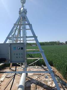 Irrigateur à pulvérisation axiale à large couverture, machine d'<span class=keywords><strong>arrosage</strong></span> agricole à énergie solaire pour économiser l'eau, idéale pour les terres arides et les cultures céréalières - Product Image 1