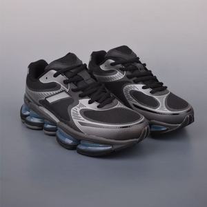 Zapatillas Deportivas de Punto Grueso Antibacterianas de Diseño de Alta Calidad para Verano y Otoño, Marca de Moda - Product Image 1