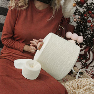 Fil 100% coton de haute qualité 32s/1, entièrement peigné et respirant pour le tricot et le tissage, vente en gros d'usine d'origine - Product Image 3