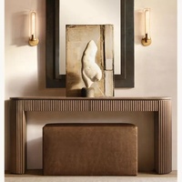 Table console moderne haut de gamme en bois RH, table d'entrée/couloir cannelée avec pieds arrondis pour salon, hôtel, appartement