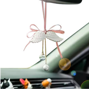 Umweltfreundlicher Rosa Engelsflügel Aroma-Diffusor für die Auto-Lüftung, Hängender Lufterfrischer für Zuhause aus ABS-Material und Aromagips - Product Image 2