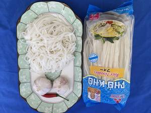 Nouilles de riz Pho du Vietnam Nouilles de riz vietnamiennes pour la soupe Pho, sain naturel sans gluten, approvisionnement d'exportation en vrac d'usine OEM - Product Image 2