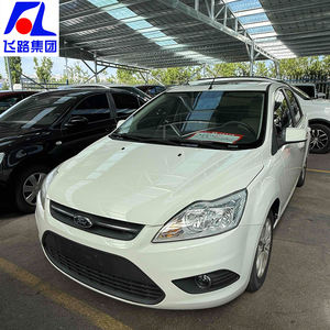 <span class=keywords><strong>Ford</strong></span> <span class=keywords><strong>Focus</strong></span> <span class=keywords><strong>2014</strong></span>, berline classique, 1.8L, boîte de vitesses manuelle, prix bas, 5 places, conduite <span class=keywords><strong>à</strong></span> gauche, intérieur foncé, sièges en tissu, pneus R17 - Product Image 1