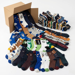Lote de Liquidación de Calcetines para Niños, Surtido Aleatorio, Venta al Por Mayor, Stock Mixto, Unisex, Precio Económico, Sin Marca - Product Image 1