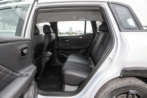 AION V Edición Inteligente, Venta al por Mayor, Nuevo Sedán Eléctrico de Alta Calidad, EV con Autonomía de 650 km, Potencia de 150-200 kW, Batería de Litio <span class=keywords><strong>Tyrannosaurus</strong></span> - Product Image 4