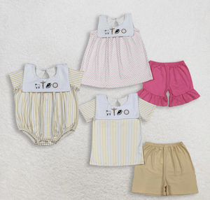 ชุดเสื้อผ้าเด็กทารกปักลายแกะลายทางพร้อมกางเกงขาสั้น - Product Image 1