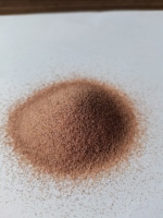 Granat alluvial naturel de rivière abrasif, grade 80 mesh, haute dureté et faible teneur en poussière pour systèmes de découpe à jet d'eau