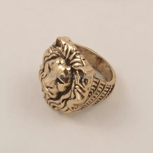 Nickelfreier Vintage Retro Cluster-<span class=keywords><strong>Ring</strong></span> für Männer und Frauen aus Legierung und Strass mit Löwenkopf-Design als Partygeschenk - Product Image 6