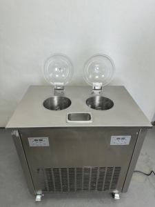 Macchina per Gelato dura verticale a doppio cilindro verticale per Gelato alla frutta - Product Image 3