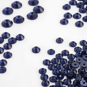 Perles <span class=keywords><strong>de</strong></span> strass Mystic 5 mm en résine époxy indigo foncé à dos plat avec trou central à coudre pour <span class=keywords><strong>la</strong></span> fabrication <span class=keywords><strong>de</strong></span> bijoux à franges et pompons - Product Image 4
