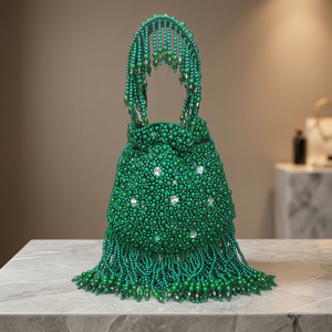 Sac à main indien perlé Potli vert, sac à bandoulière fait main, sac de soirée élégant avec pompon pour mariage - Product Image 2