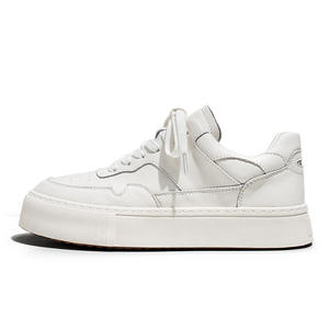 Calzado deportivo para hombre con suela gruesa, estilo casual, ligero y transpirable para caminar al aire libre, venta al por mayor de fábrica. - Product Image 4