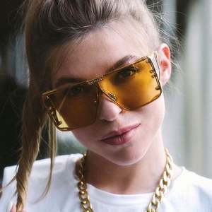 Gafas de Sol de Metal Extra Grandes de Moda Vintage UV400, Lentes de Una Pieza, para Mujer, Gran Venta 2021 - Product Image 2