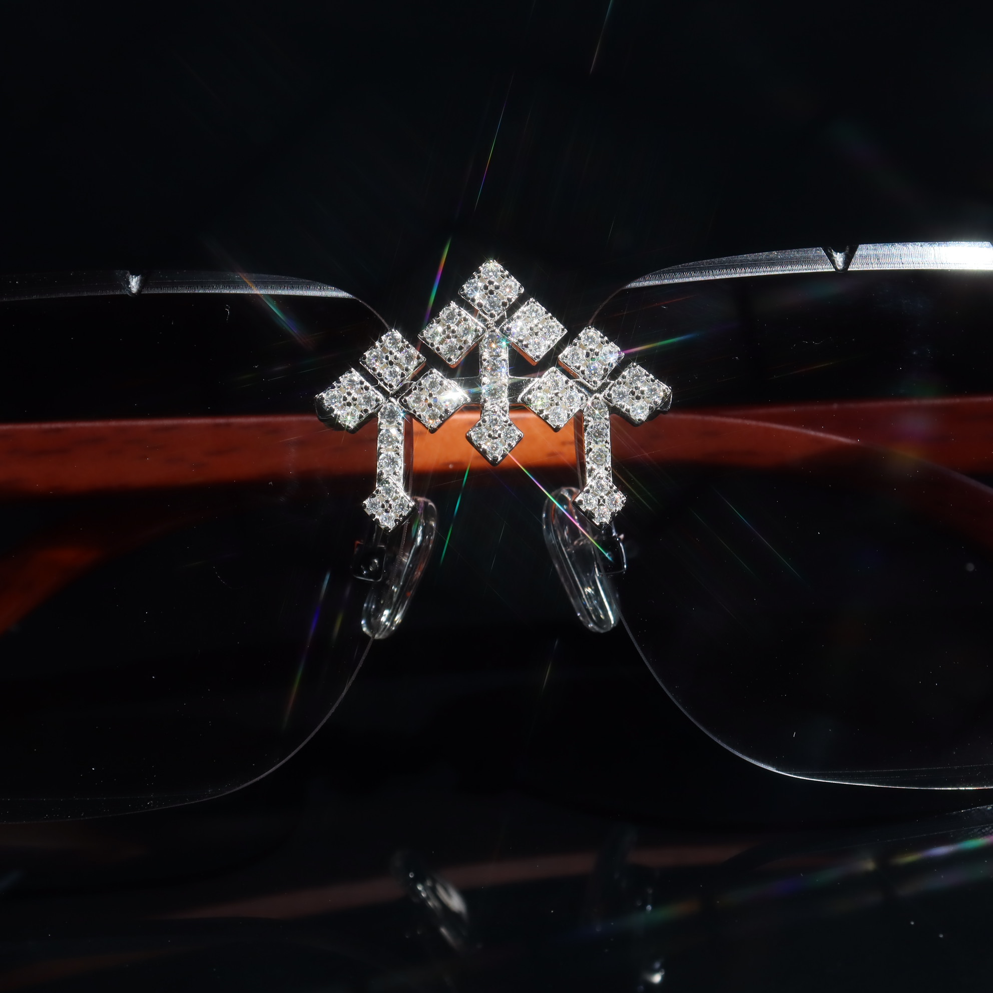 diamond glasses men