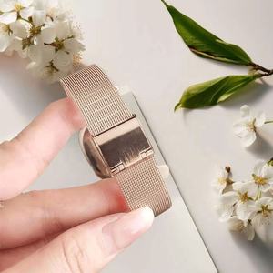 Reloj de Pulsera de Moda para Mujer, con Correa de Malla Dorada de Plástico, Esfera Redonda, Estilo Minimalista, Casual, para Uso Diario, Nuevo, de Alta Gama - Product Image 5