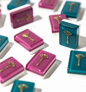 Fichas de Mahjong Americanas Portátiles, Ecológicas, de Tamaño y Color Personalizados, Juego de Viaje Americano, Fichas Artísticas, Acrílico Rojo Laguna - Product Image 1