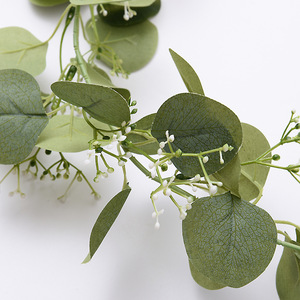 Plantas de plástico Artificial para boda, eucalipto verde de 2M, plantas colgantes de glicina para boda, nuevo diseño de <span class=keywords><strong>2022</strong></span> - Product Image 5