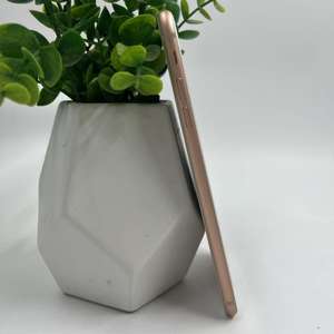 Smartphone all'ingrosso originali sbloccati usati di alta qualità - <span class=keywords><strong>iPhone</strong></span> 8 Plus - Product Image 3